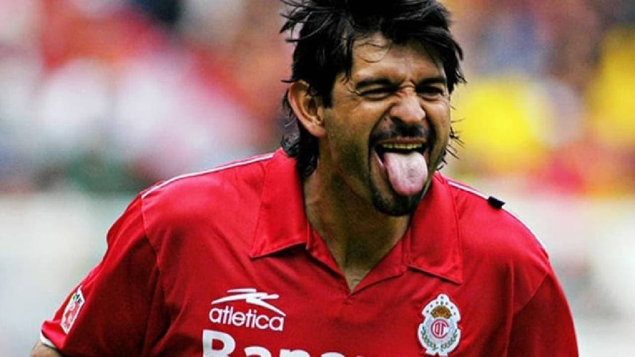 Hace poco más de 16 años le hizo vivir al Club América una de sus más grandes humillaciones.