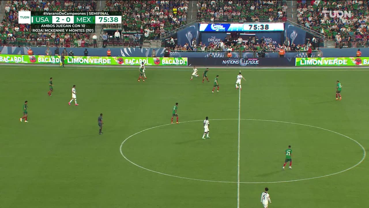 ¡TIRO ATAJADO! disparo por Ozziel Herrera.