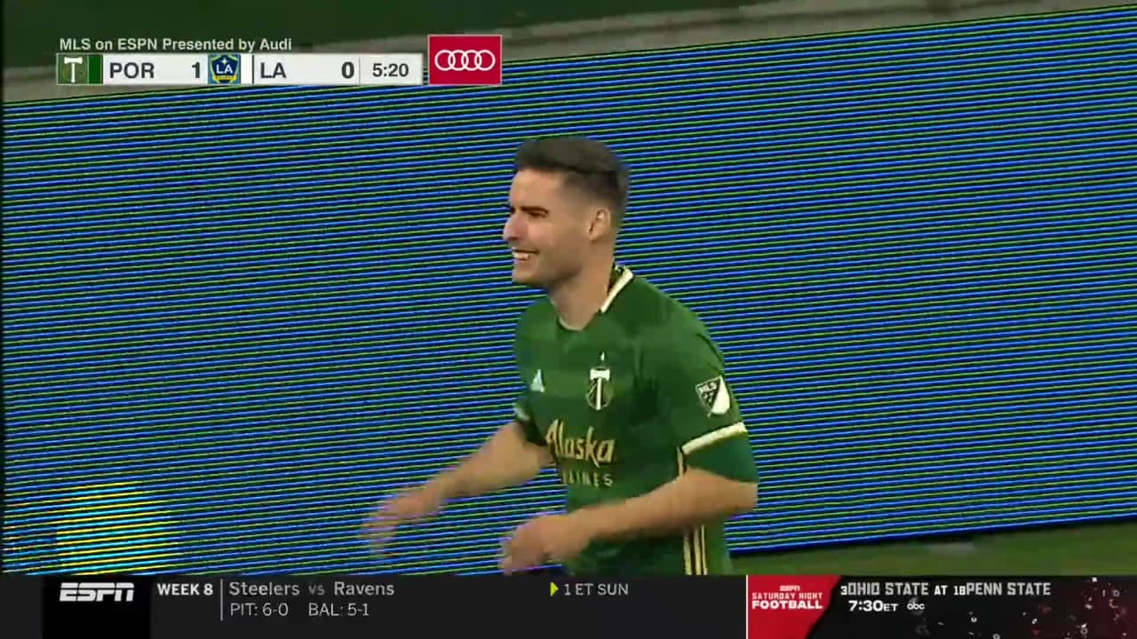 Cabezazo del polaco Jaroslaw Niezgoda le da temprana ventaja a Portland