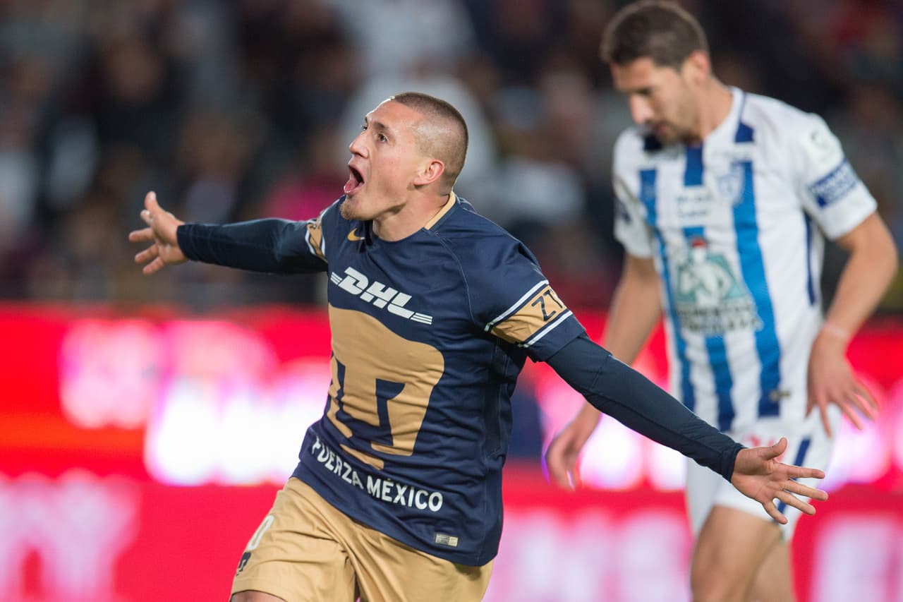 Nico Castillo se robó la fiesta y la garra de los Pumas está de regreso. Con una gran voltereta, los universitarios sumaron sus primeros 3 puntos en el torneo.