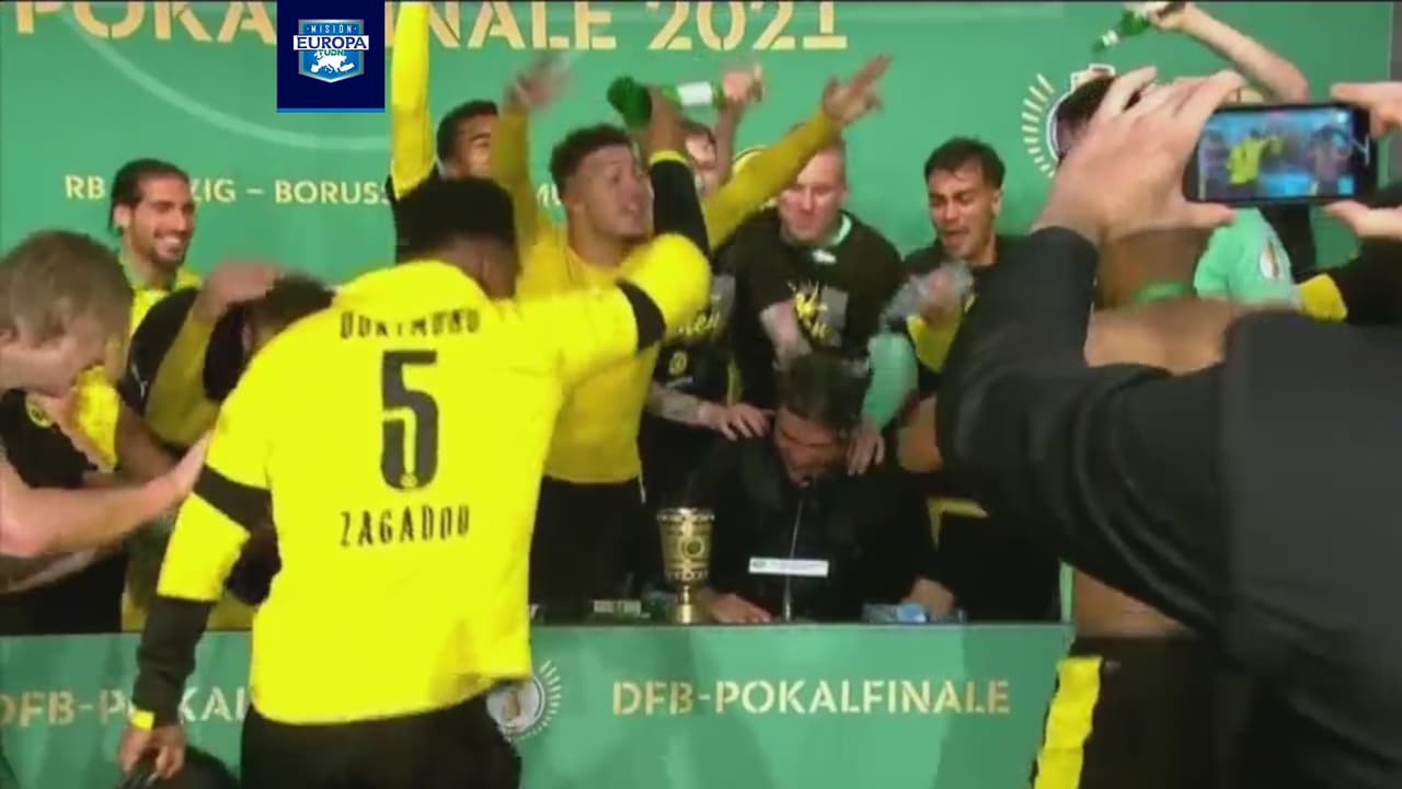 Así celebró Borussia Dortmund su título de la Pokal