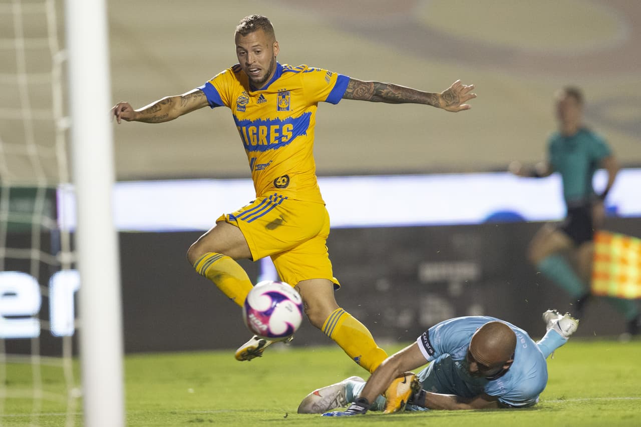 Iniciando la parte complementaria, Nicolás ‘el Diente’ López (46’) adelantaba a los Tigres.