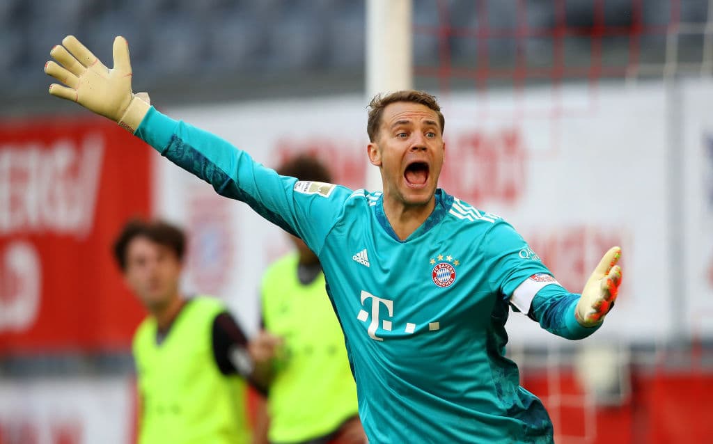 Los de Moenchengladbach le exigieron a Neuer iniciando la segunda mitad, pero el cancerbero estuvo a la altura.