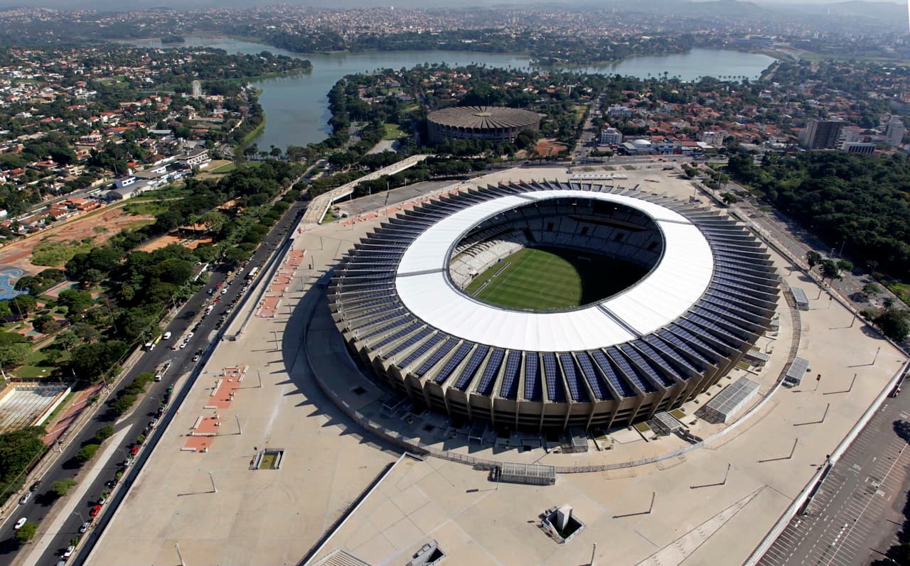 El Estádio Governador Magalhães Pinto, mundialmente conocido como el Mineirão, es casa del equipo brasileño Crzeiro.