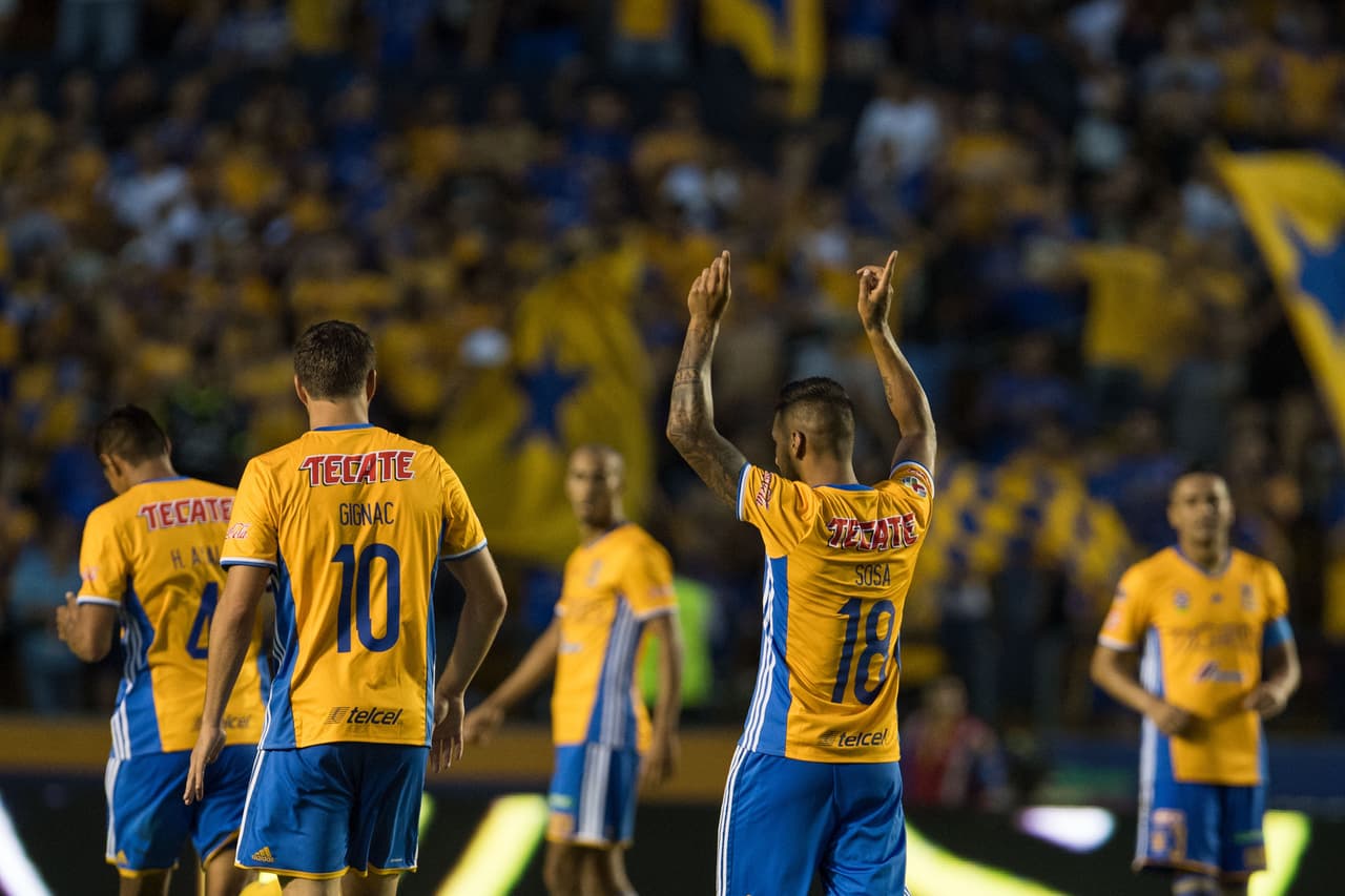Tigres no ganó este fin de semana, pero su juego ha sido parejo a lo largo de las siete fechas del campeonato. Se mantiene invicto y con 13 unidades en la campaña. El conjunto que dirige Ricardo Ferretti luce equilibrado y su delantera a punto. Ismael Sosa con el gol a Veracruz ya suma los mismos cuatro tantos que Gignac en lo que va del torneo.