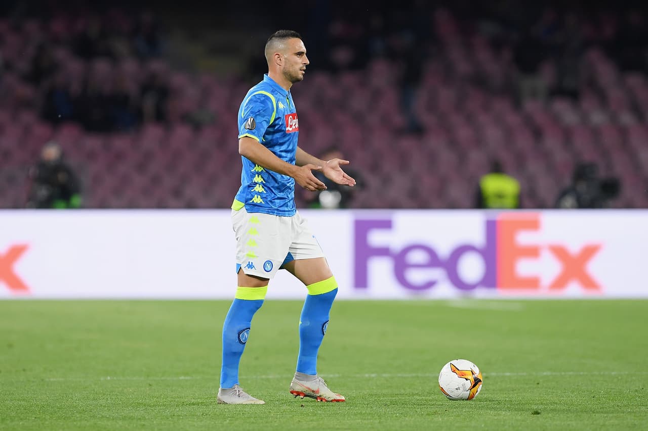 Medios italianos afirman que Napoli quiere realizarle una extensión de contrato al defensa central serbio Nikola Maksimovic, de 27 años. Por ahora tiene acuerdo hasta el 2021.