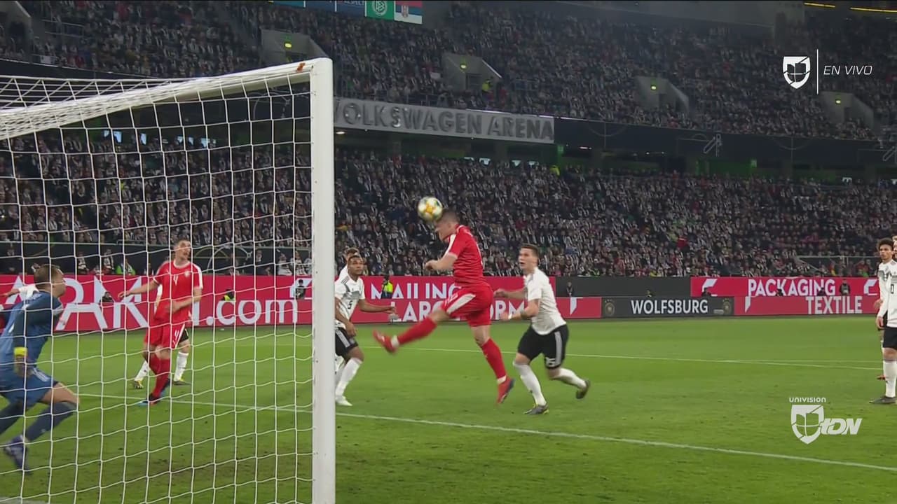 La máquina de goles del Eintracht Luka Jovic hizo el primero: Serbia 1-0 Alemania