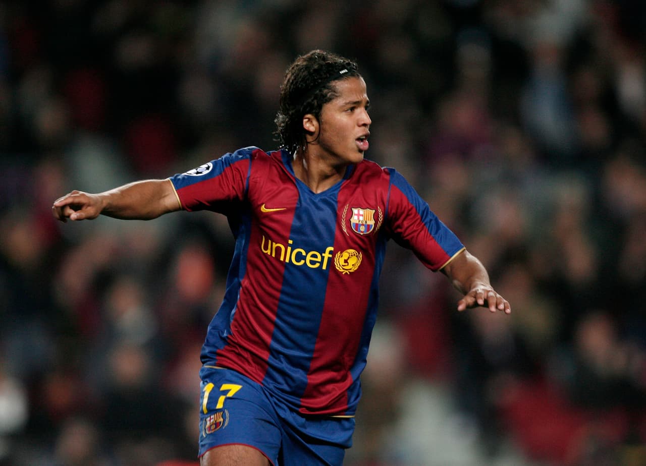 Giovani Dos Santos llegó con Barcelona a semifinales en 2007-2008.