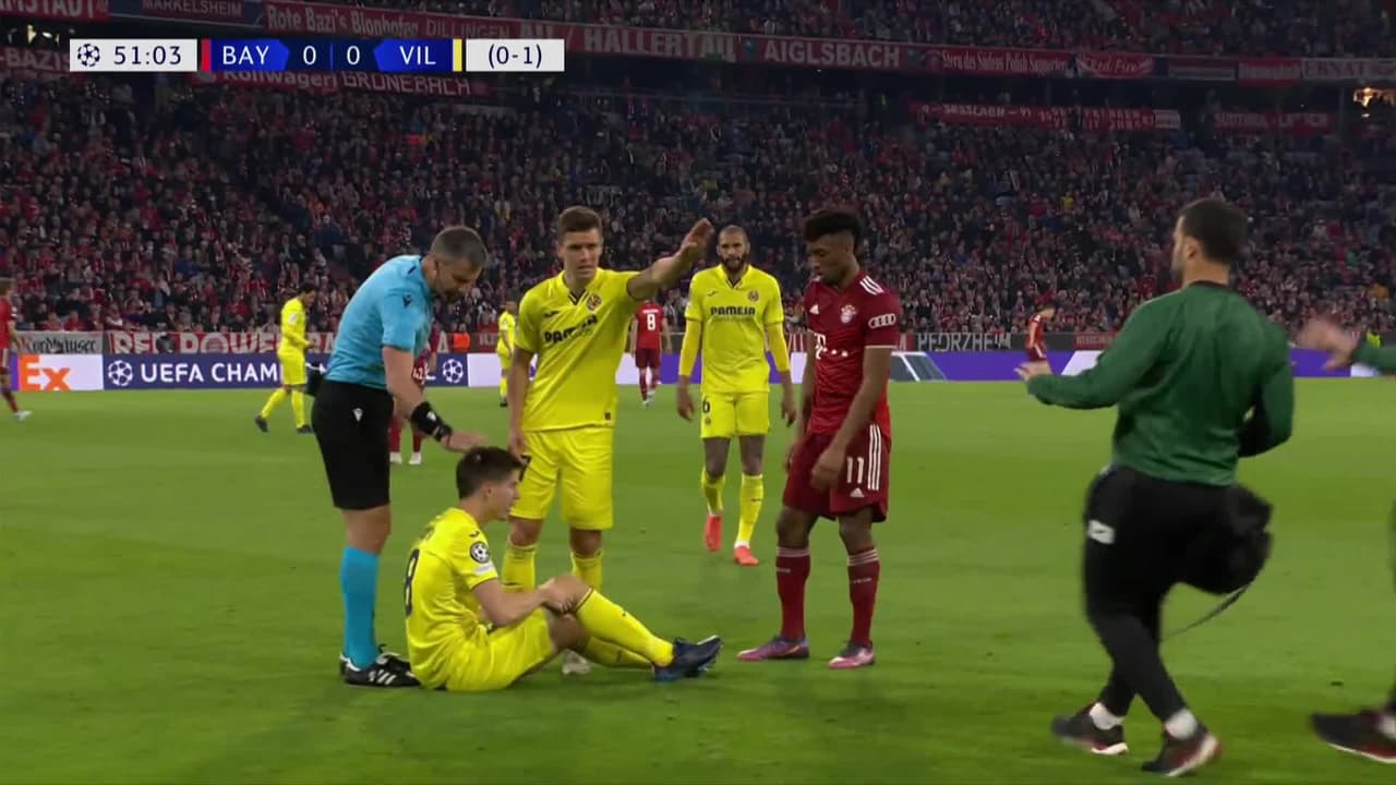 ¡GOL!  anota para FC Bayern München. Robert Lewandowski