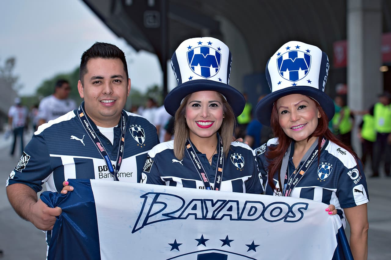 Así se vivió el colorido de la afición en la Final del C2016 con los seguidores a lo largo de los estadios.