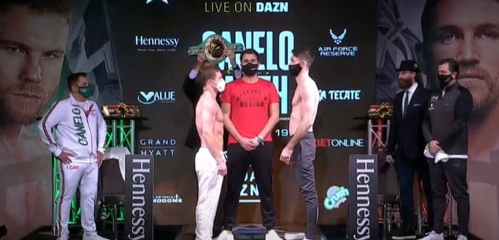 Saúl 'Canelo' Álvarez y Callum Smith cumplen en el pesaje