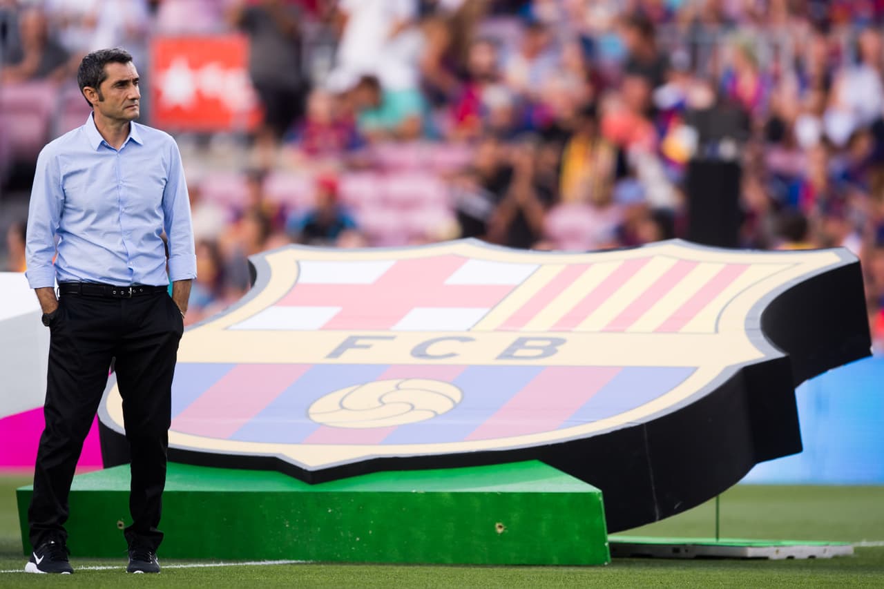 El español Ernesto Valverde obtuvo la Supercopa de España (2015) con Athletic Bilbaco y ahora el doblete de Liga de España y Copa del Rey con Barcelona.