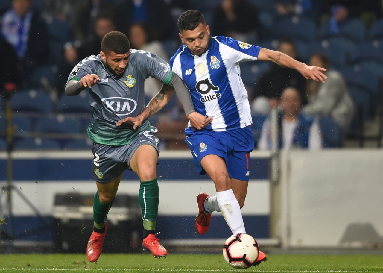 Jesús Corona: el Tecatito fue titular en el último juego del Porto que ganaron por 2-0 al Vitoria Setúbal, sin embargo no pudo anotar. Podría ser que vuelva a ser titular este viernes ante el Tondela.
