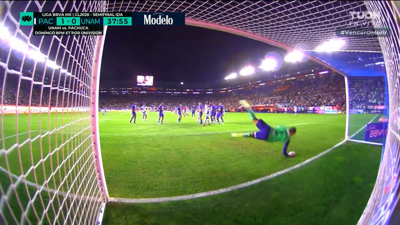 Pachuca vs Pumas: Keylor Navas se equivoca y provoca gol de la derrota