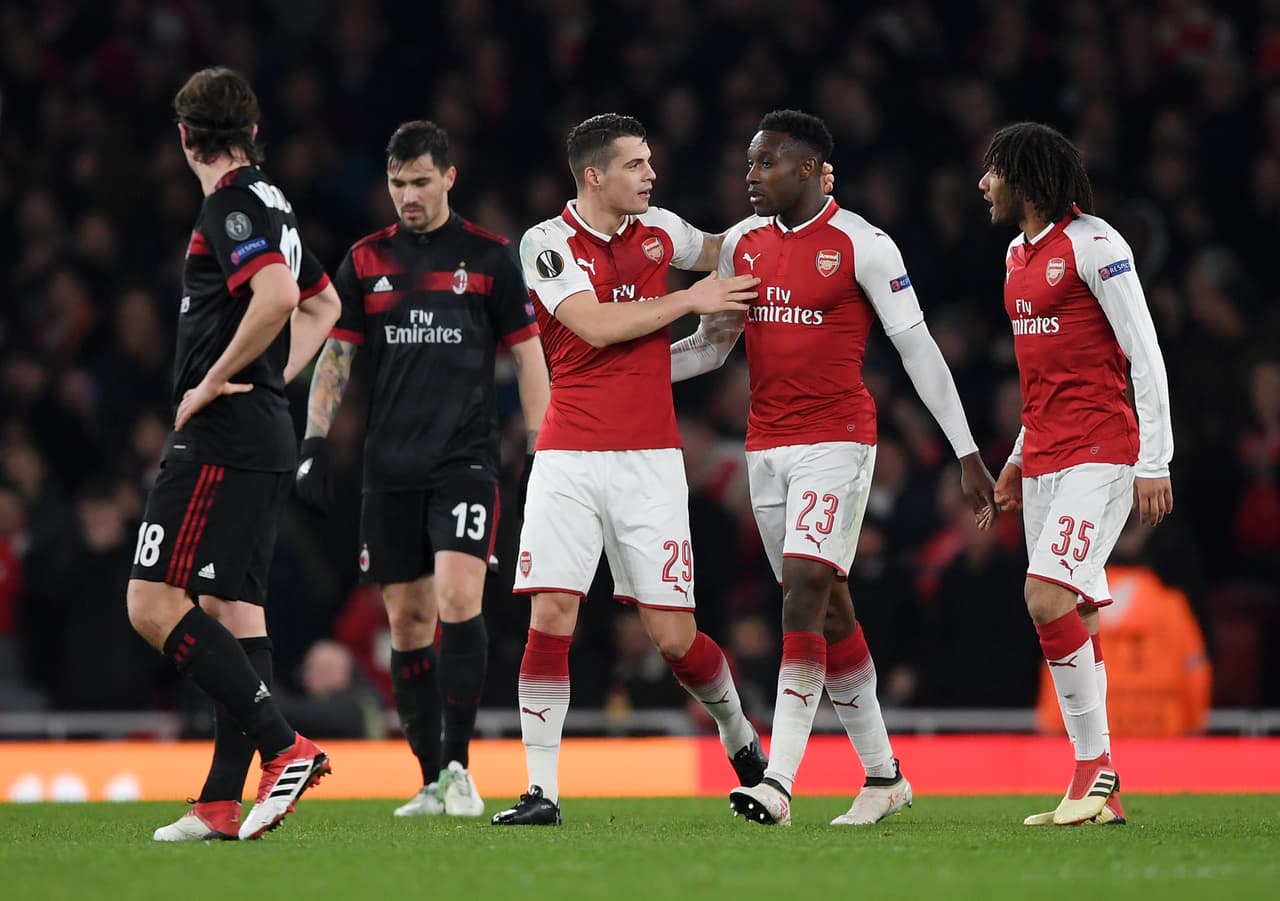 Welbeck fue quien cerró la cuenta con un cabezazo en el área chica para firmar su doblete en el partido.
