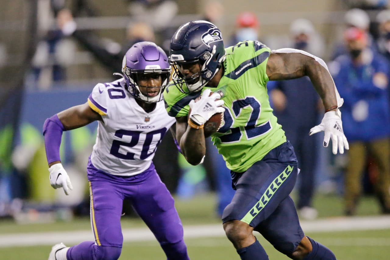 Los Seattle Seahawks consiguen ganar el encuentro en los últimos segundos del partido con un apretado marcador de 26-27 a favor.