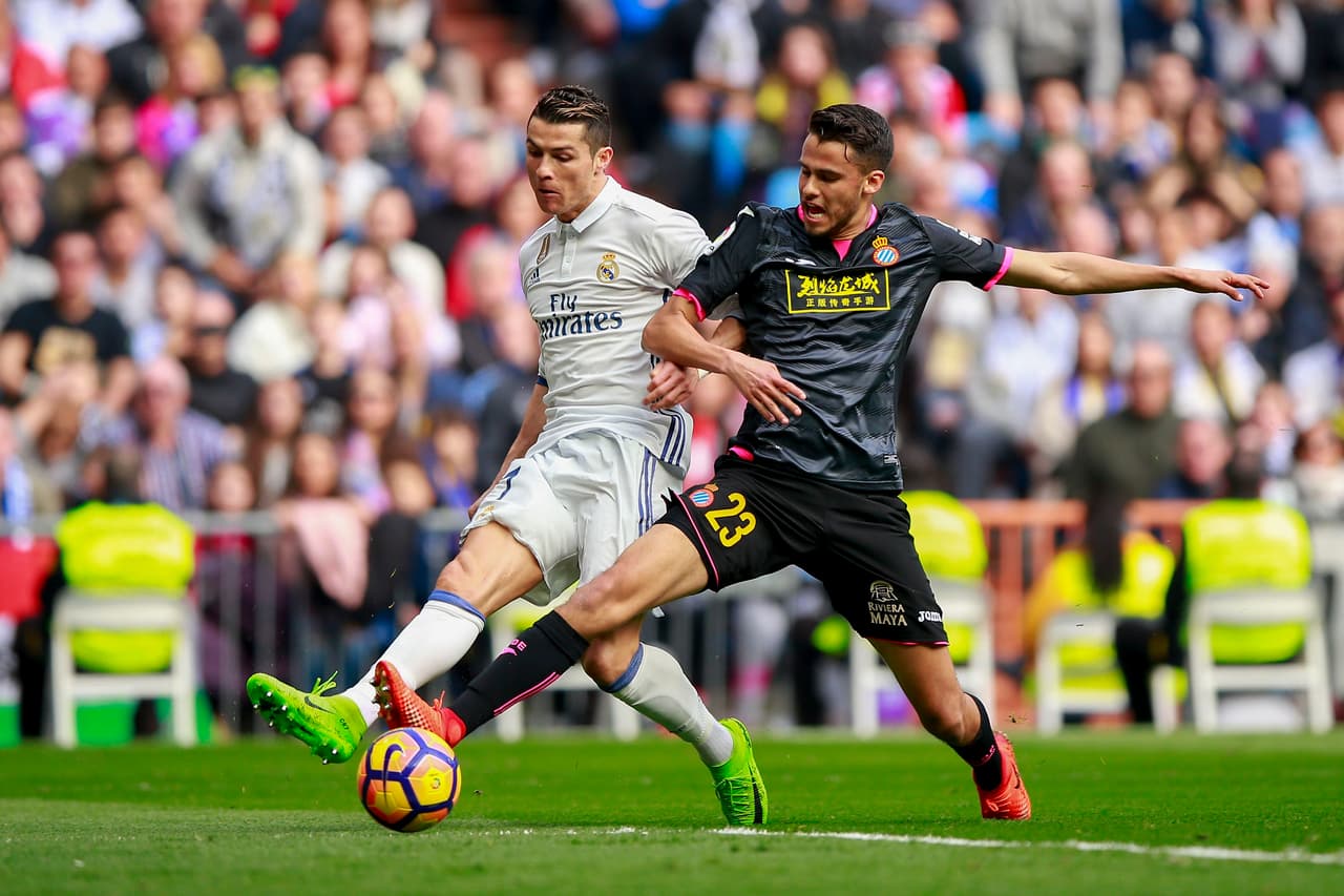 La Liga - Jornada 24. El Espanyol de Diego Reyes recibe este domingo, 26 de febrero, al osasuna a las 6:00 a.m. ET/ 5:00 a.m. CT/ 2:00 a.m. PT