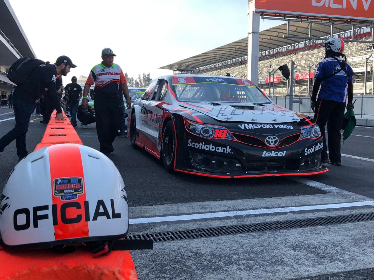 Con mucha pasión y un gran ambiente, así se vive el cierre de Nascar Challenge en México.