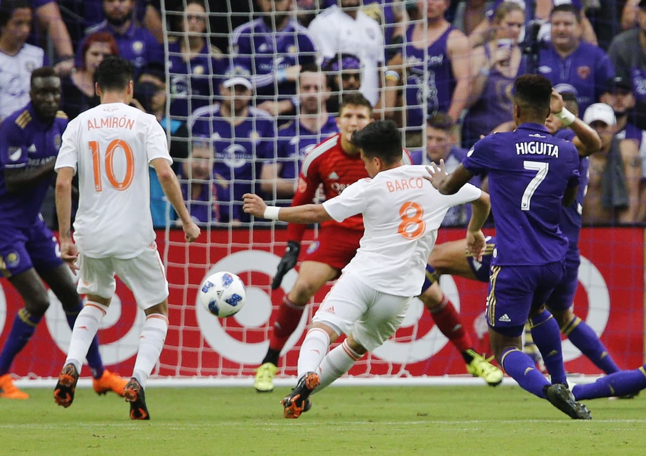Josef Martínez y Ezequiel Barco acaban con racha de Orlando y consolidan liderato de Atlanta