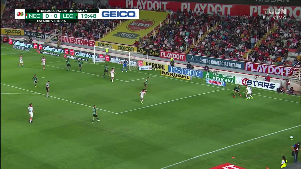 ¡TIRO ATAJADO! disparo por Dieter Villalpando.