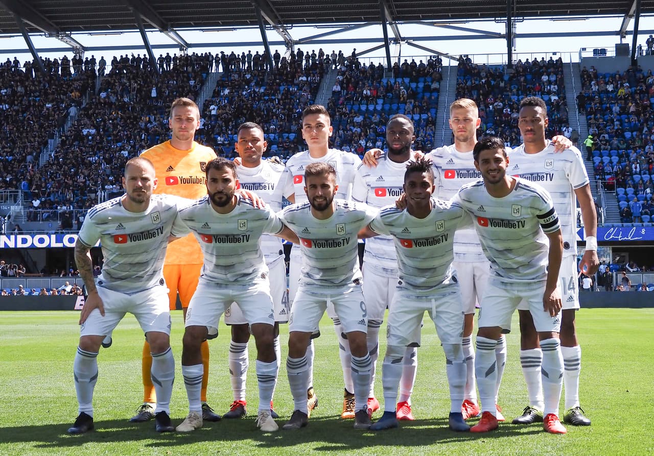Con Carlos Vela de capitán, así formó el LAFC dirigido por Bob Bradley.