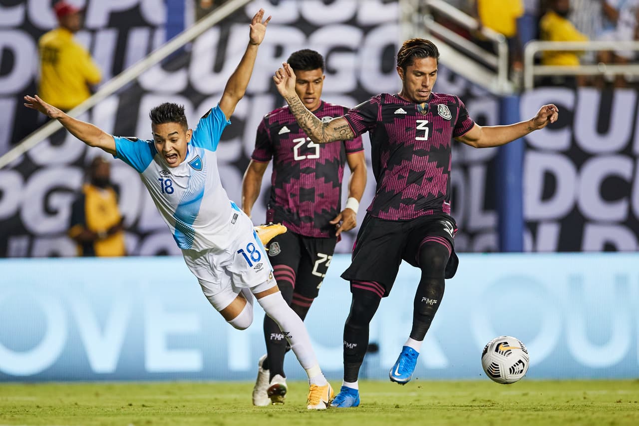 Tras su decepcionante debut ante Trinidad y Tobago, el Tricolor consiguió su primera victoria en la Copa Oro de la mano del 'Mellizo', quien hizo dos goles, y Orbelín Pineda, quien marcó el tercero.