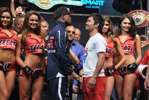 De todas estas peleas, entre ambos suman 44 de campeonato, con un total de 402 rounds en los que ha estado en disputa un título mundial.