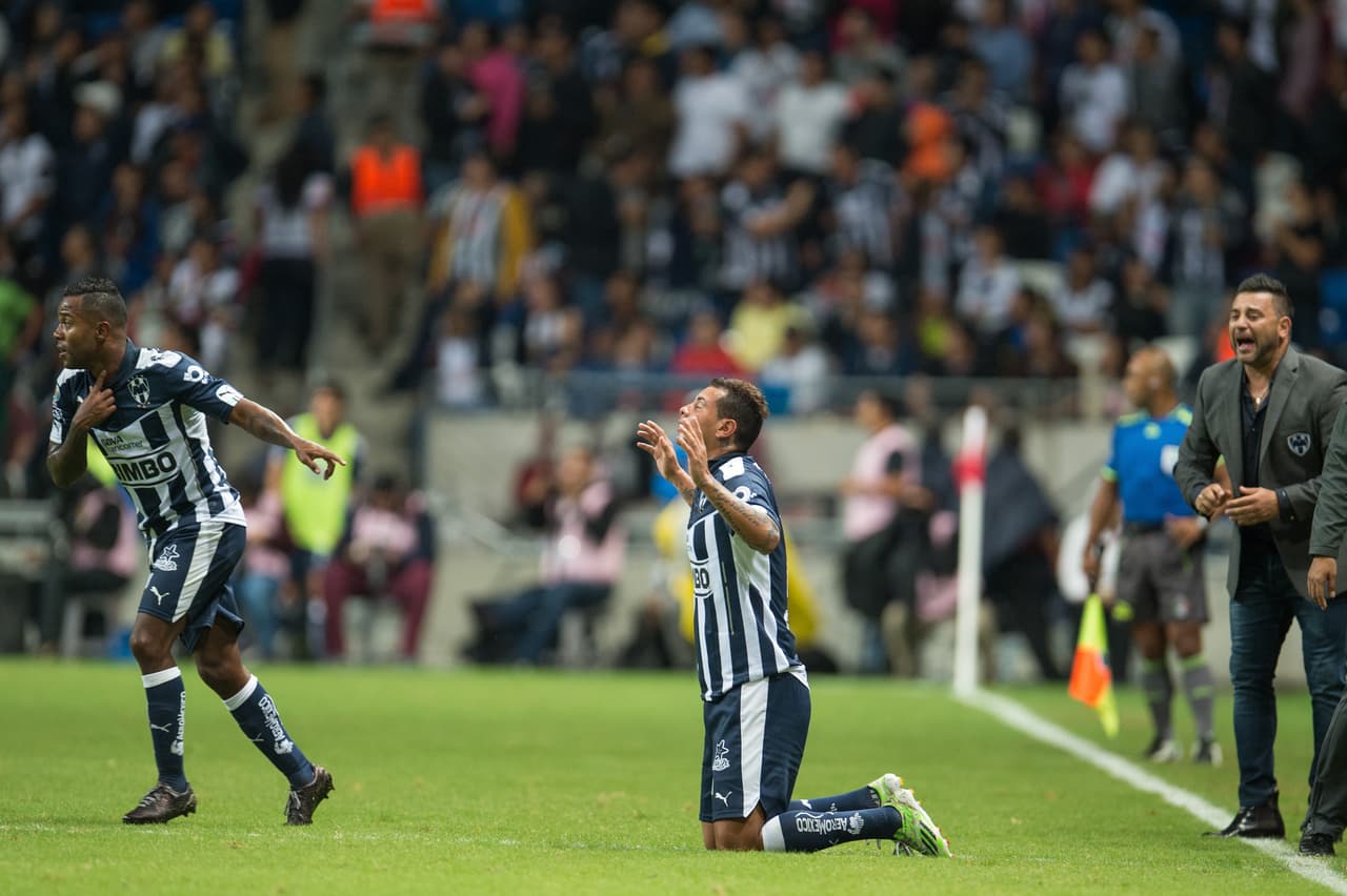 El segundo fue trabajar en el sello personal de sus equipos, la defensa. Monterrey tenía que olvidarse de los 29 goles en contra que recibió en el torneo pasado.