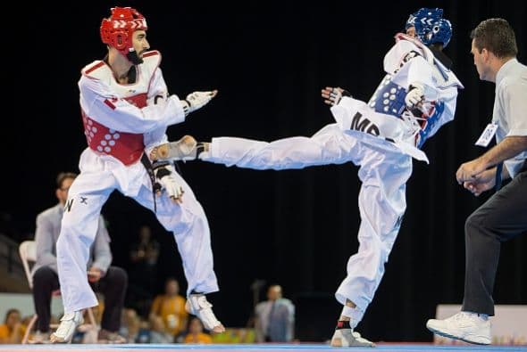El bronce en la categoría de menos de 68 kilos se lo llevaron el puertorriqueño Luis Colón III y el colombiano Miguel Trejos. Colón despachó al brasileño Henrique Preciado 6-3, mientras que Trejos vapuleó al estadounidense Terrence Jenninngs 16-6.
