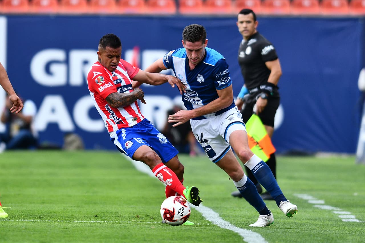 América, Pumas y Chivas tuvieron a Ormeño... ¡y lo batearon!