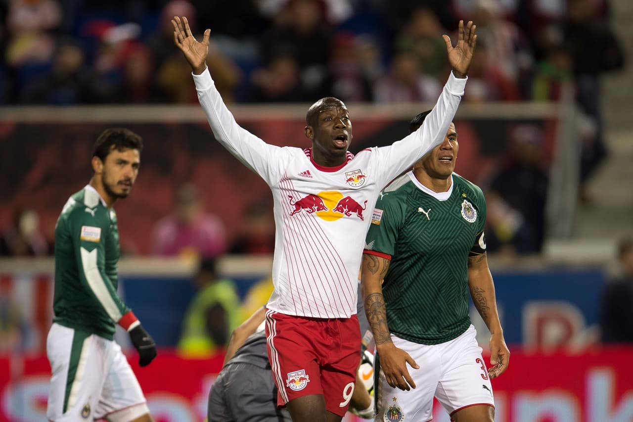 Wright-Phillips, el goleador de los Red Bulls, no encontró el espacio ideal para anotar. Fue una sombra de lo que tiene acostumbrado.
