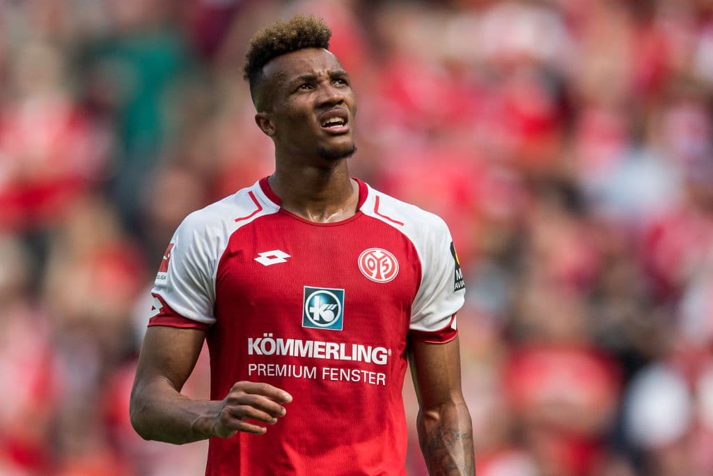 El marfileño Jean-Philippe Gbamin, del Mainz, podría llegar a la Premier League con el Arsenal.