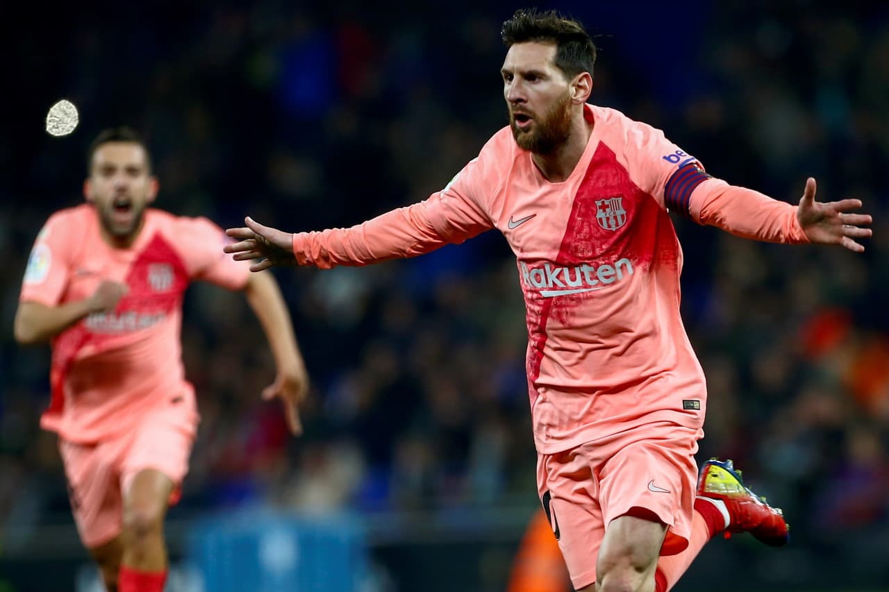 <b>Lionel Messi (FC Barcelona)</b>. El estelar mediocampista del equipo culé dinamitó el derbi catalán con dos golazos de tiro libre y una asistencia de genialidad pura.
