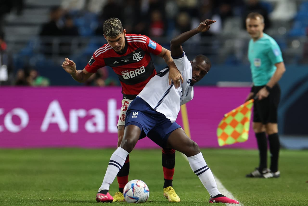 Al-Hilal dio la sorpresa en el Mundial de Clubes al eliminar al Flamengo, campeón de la Copa Libertadores por 2-3 y avanzar a la Final del torneo en Marruecos.