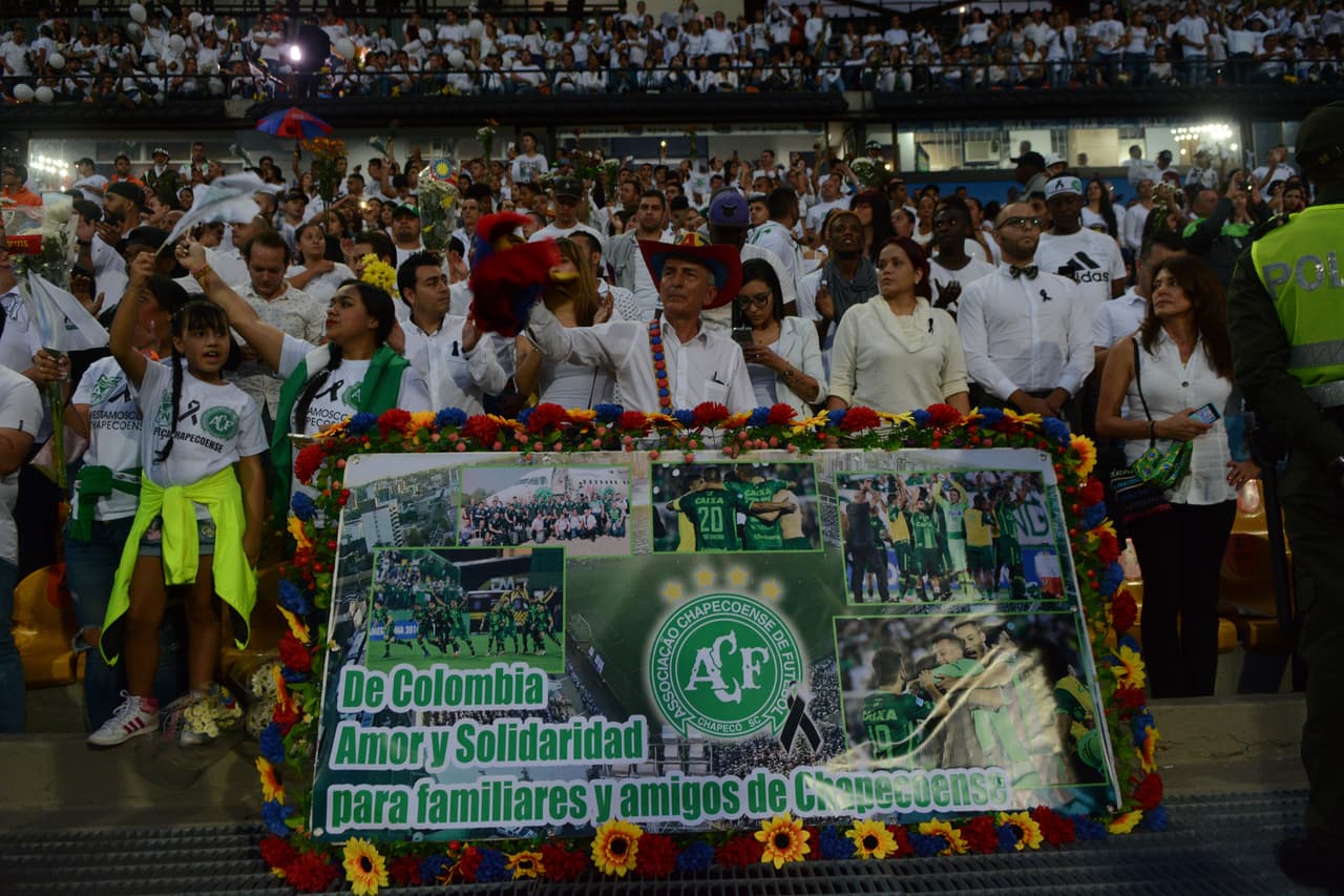 La solidaridad floreció en medio de la tragedia. El deporte fue un motivo para enaltecer lo mejor del ser humano, algo que no solo se ha visto en Colombia sino en el mundo.