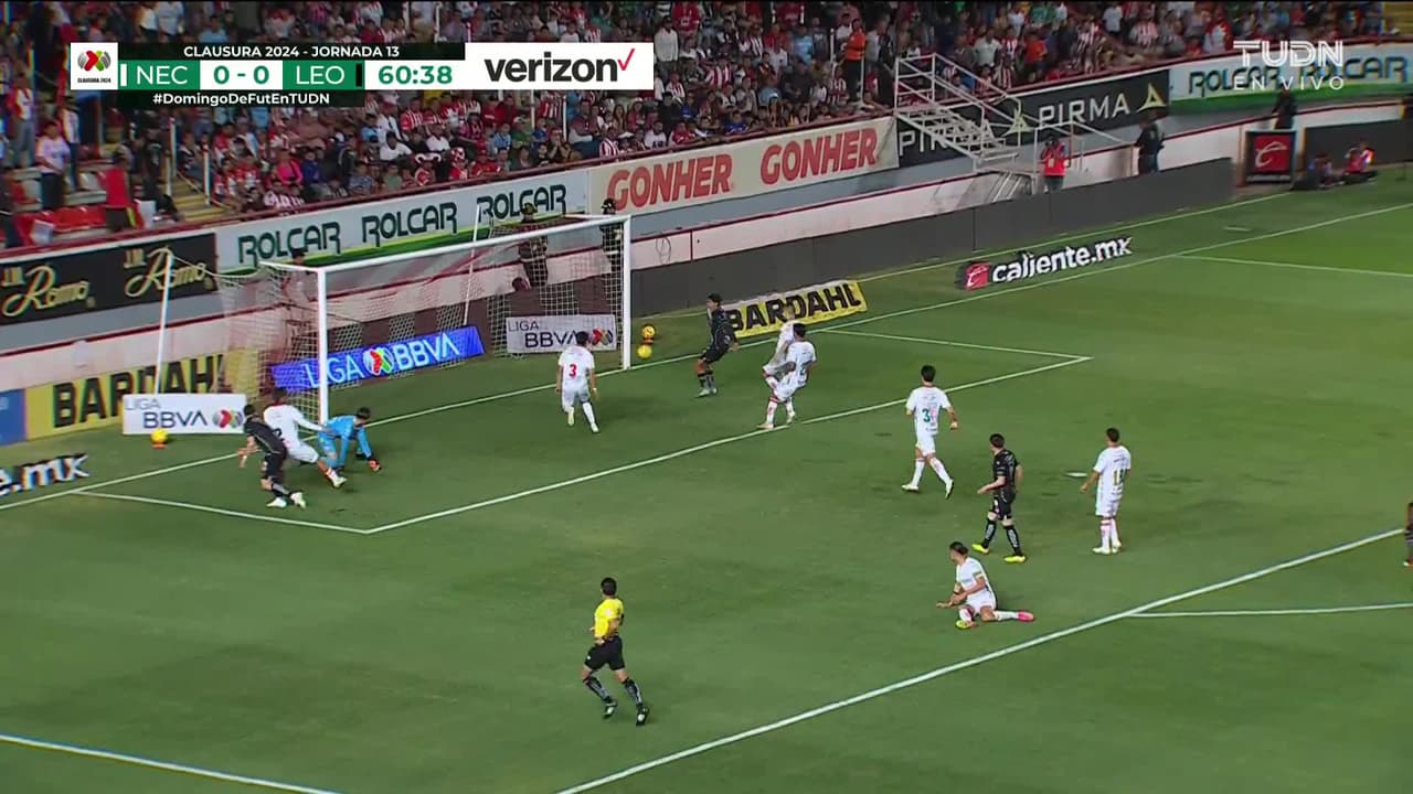 ¡GOOOL! Luís Cervantes anota para León.