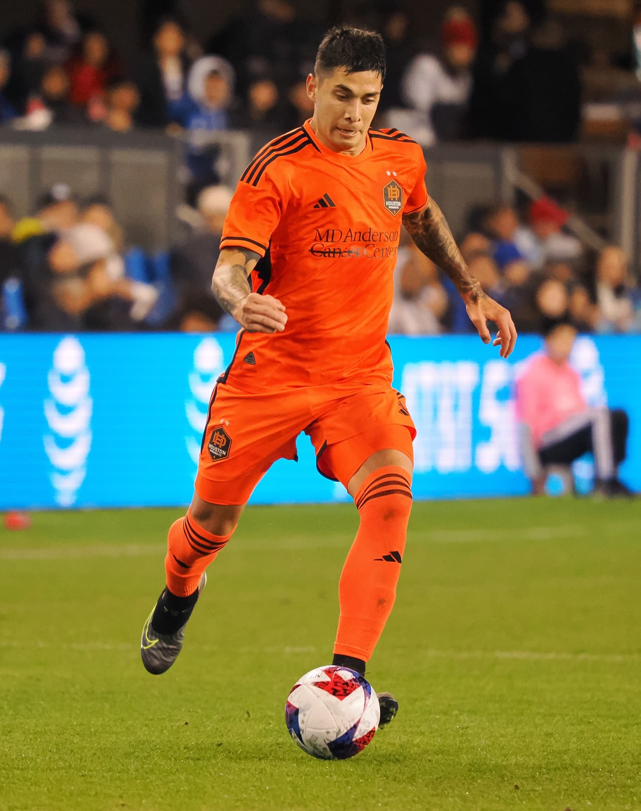 Defensor - FRANCO ESCOBAR (Houston Dynamo FC)