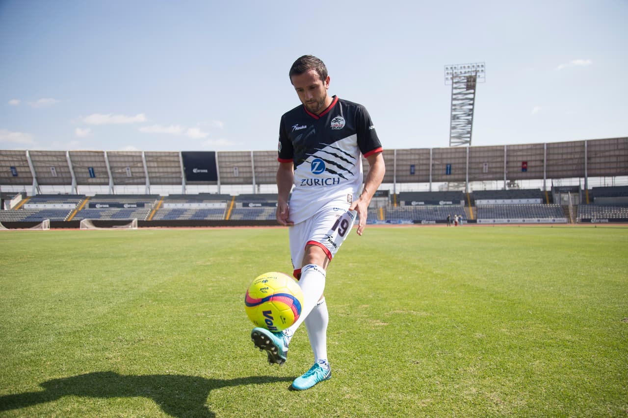 Amione llegó como refuerzo de Lobos BUAP en 2018, aún en la cabeza con la idea de reforzar a Libano y, por qué no, llevar al equipo asiático al Mundial de Qatar en 2022.