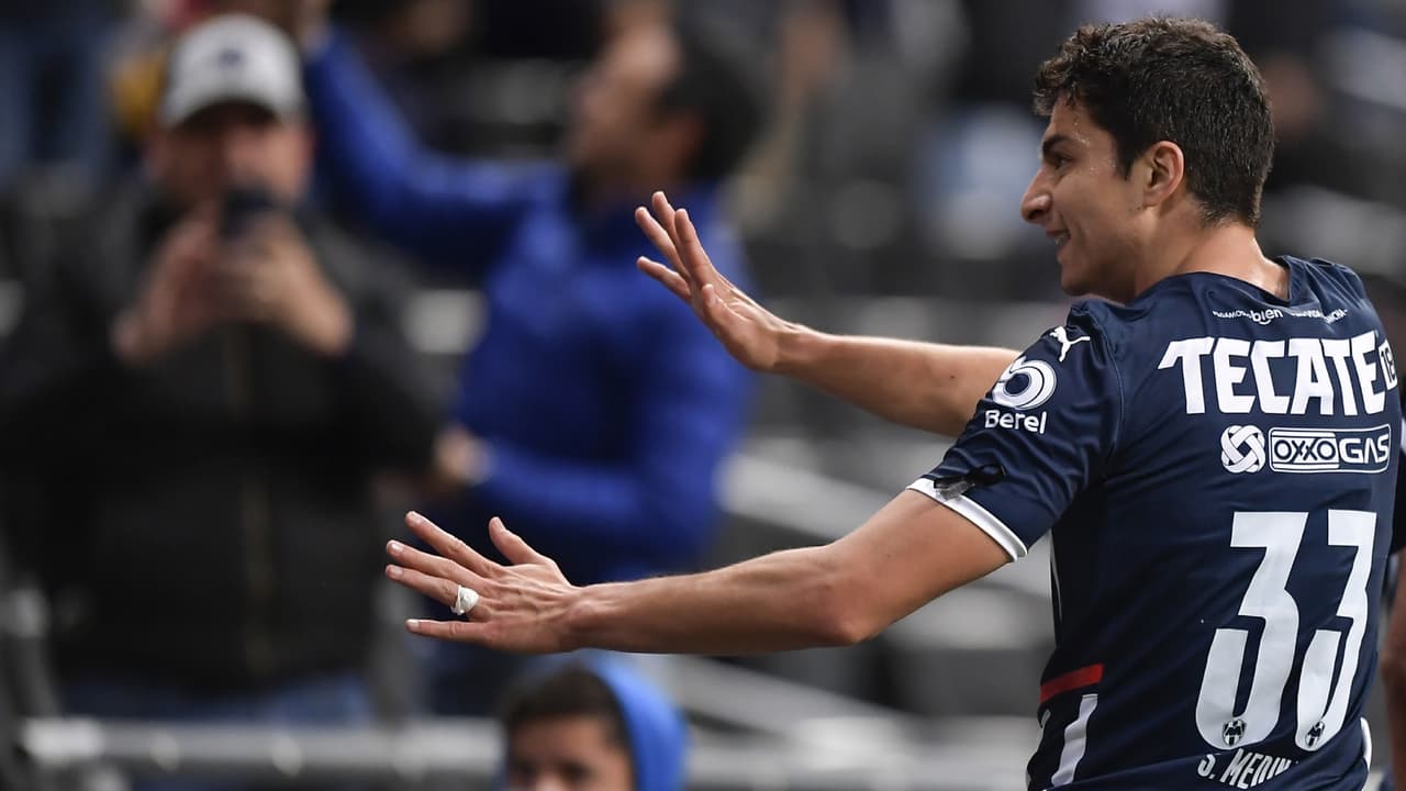 Stefan Medina quiere revertir la molestia de la afición con Rayados