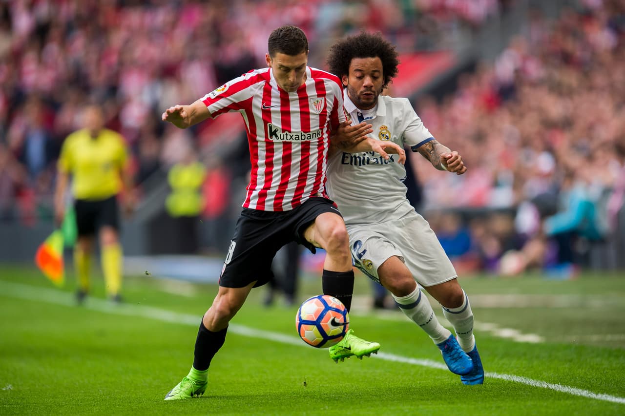 A pesar del ímpetu local, Madrid enfrió pronto los ánimos locales y se hizo con el dominio del juego.