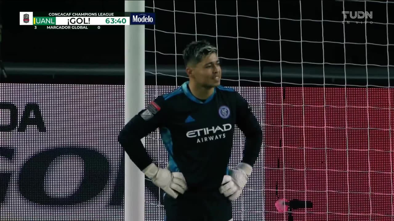 ¡GOL!  anota para Tigres. Rafael De Souza Pereira