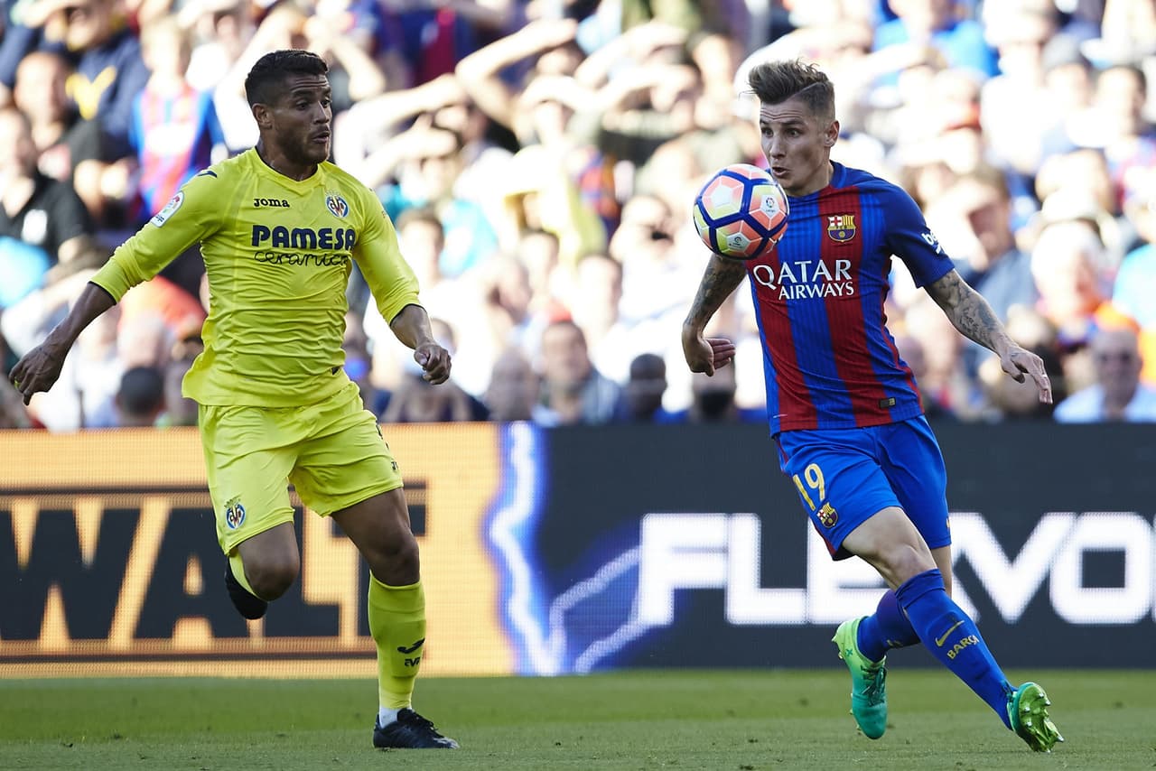 Jonathan Dos Santos estuvo presente como titular con el Villarreal, que dio batalla en el primer tiempo, pero en el segundo decayó ante el poder ofensivo del Barcelona.