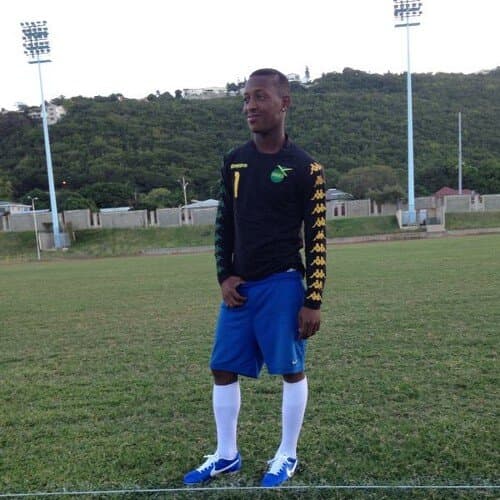 Chevone Marsh: Posición: Mediocampista. Edad: 22 años. Club: Cavaler Sports Club. Veces seleccionado: N/A. Descripción: El joven mediocampista tendrá una dura prueba ya que disputará su primer torneo internacional.