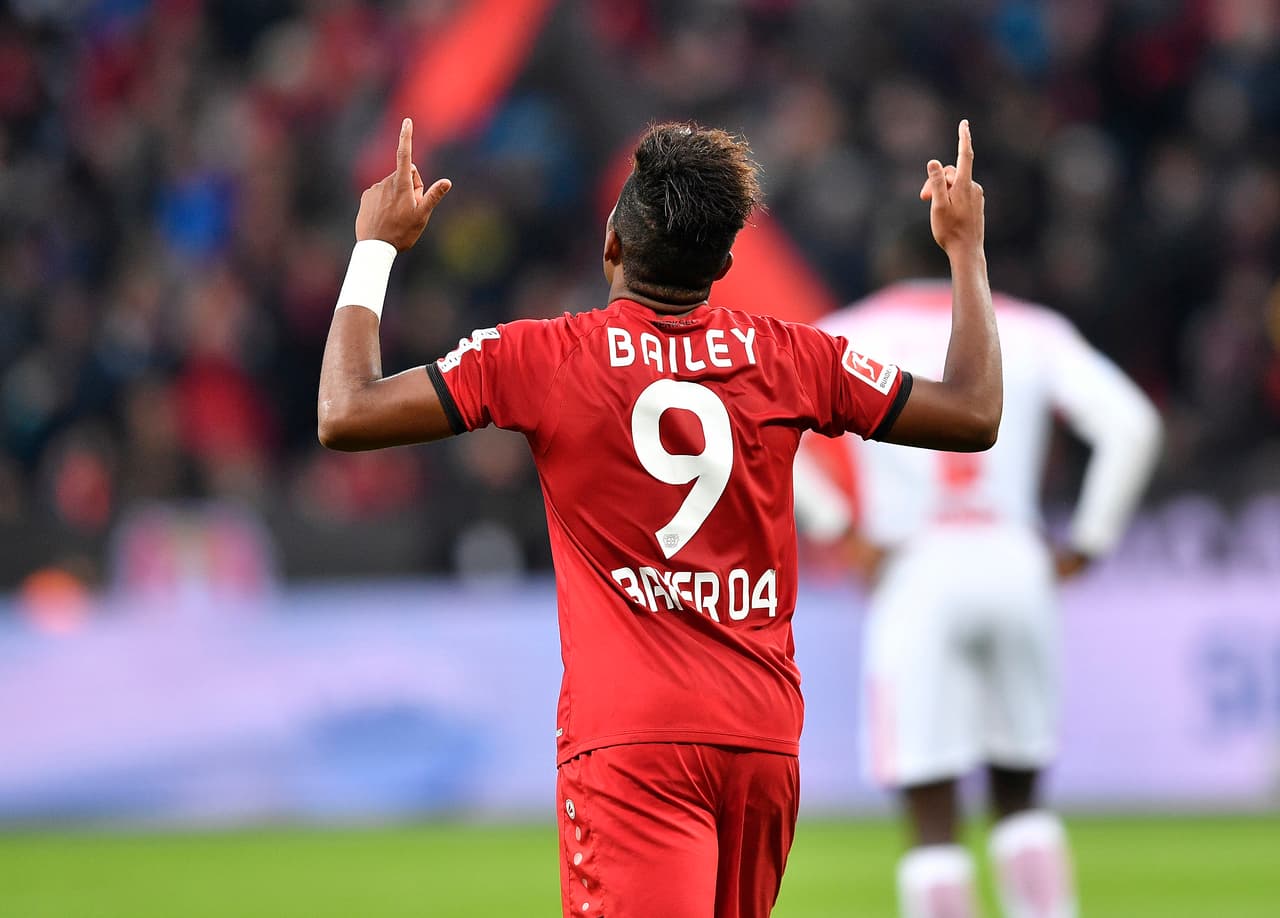 Uno de los mejores hombres del Bayer Leverkusen en esta temporada, el jamaiquino Leon Bailey podría estar en los planes del Chelsea y Arsenal.