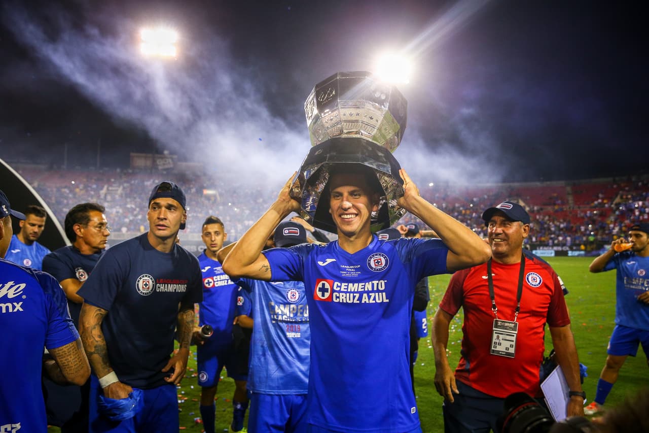 En su primera edición, los cementeros consiguen coronarse derrotando 2-1 a Tigres.