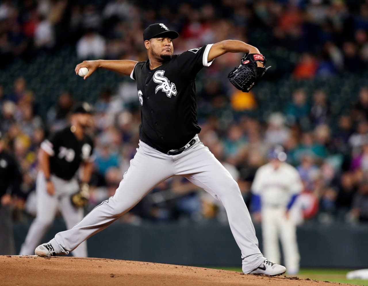 Ivan Nova pasó de los Chicago White Sox a los Detroit Tigers.