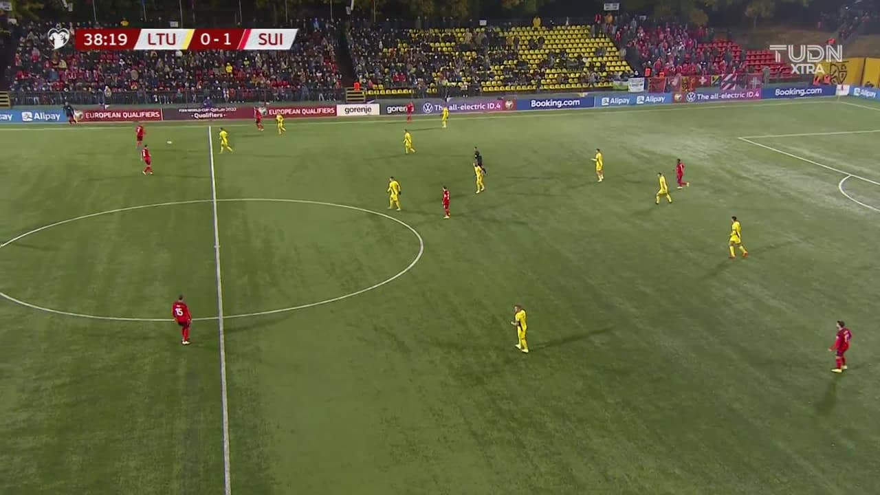 ¡TIRO ATAJADO! disparo por Steven Zuber.