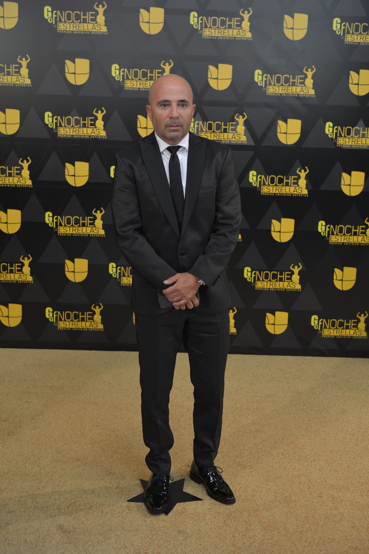 El entrenador de la selección de Chile Jorge Sampaoli listo para el show.