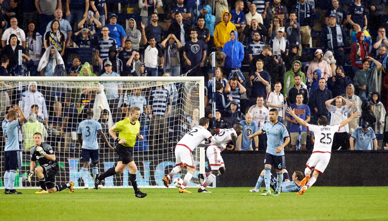 Debut, gol, victoria y récord para Alhaji Kamara, el nuevo delantero de D.C. United