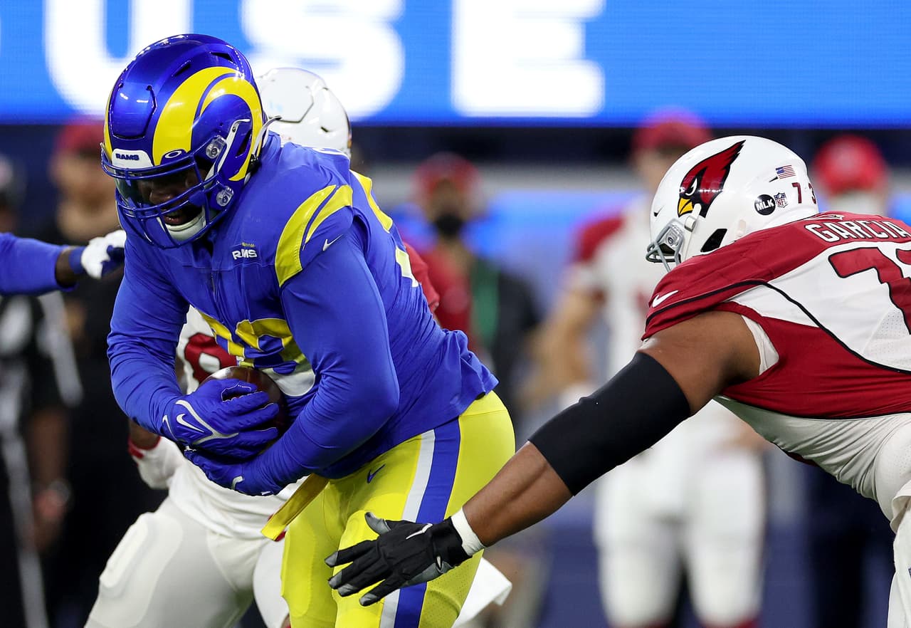 Los Ageles Rams fueron muy superiores a Arizona Cardinals en el último juego de la ronda de los comodines y avanzaron a la Ronda Divisional, donde se medirán a Tampa Bay Buccaneers.